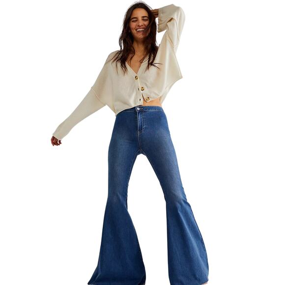 Free People We The Free Just Float On Flare Jeans NWT Size 27 High Rise - Picture 1 of 11